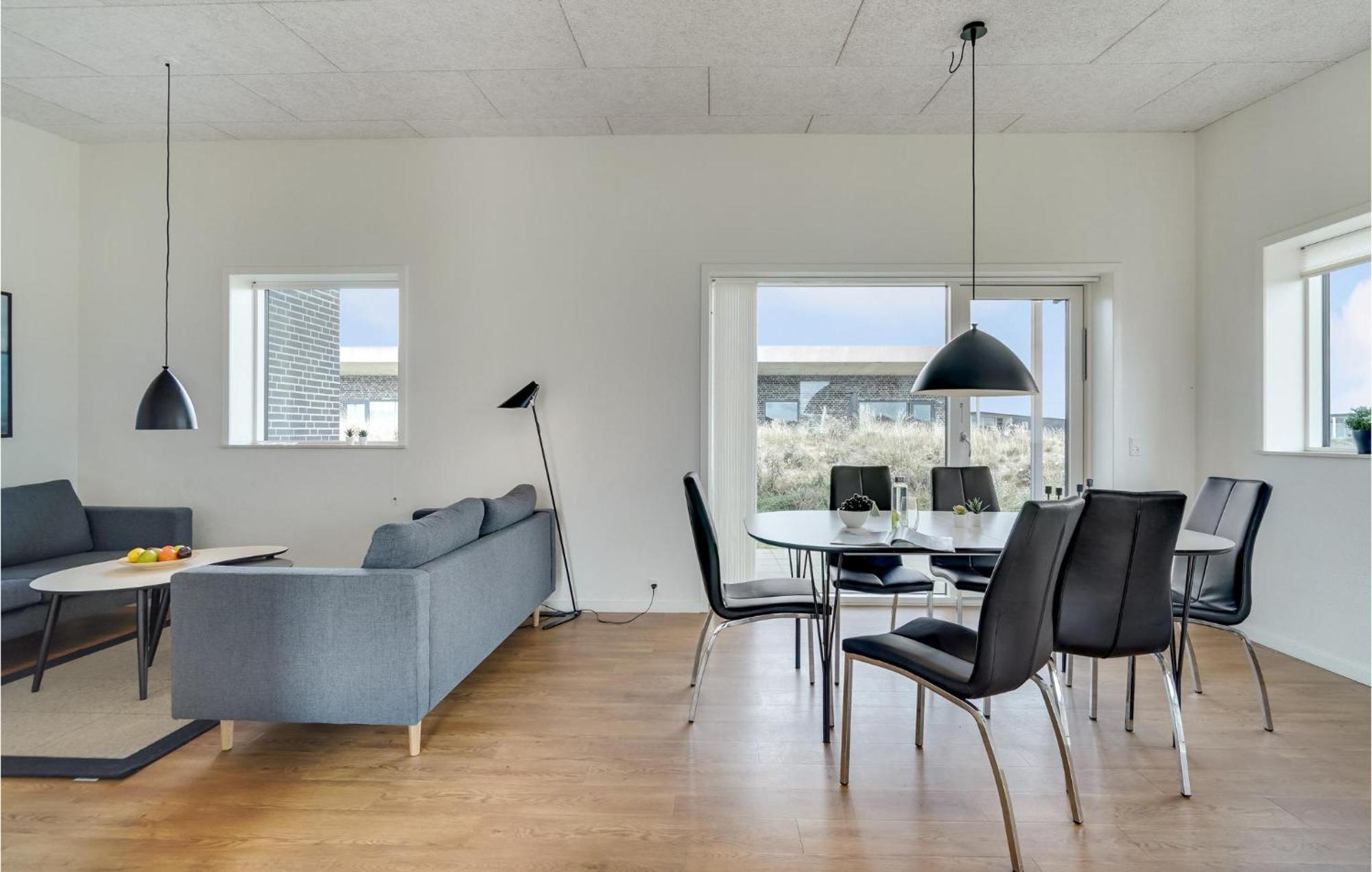 Gorgeous Home In Ringkobing With House A Panoramic View Sondervig Exterior photo